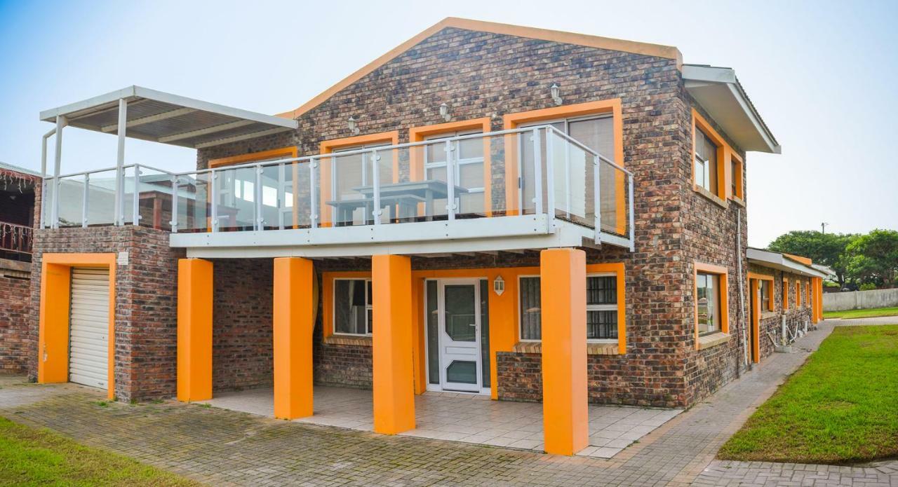 Adventure House - Colchester - 5Km From Elephant Park Exteriör bild